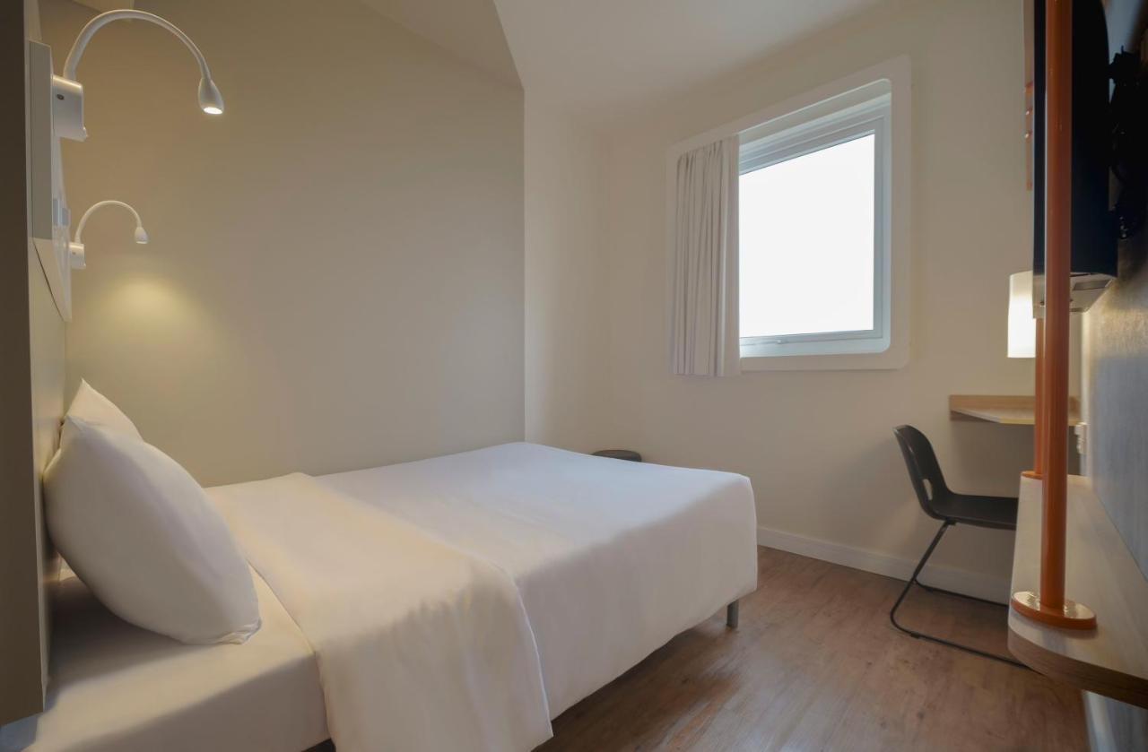 Ibis Budget Farroupilha Exteriör bild